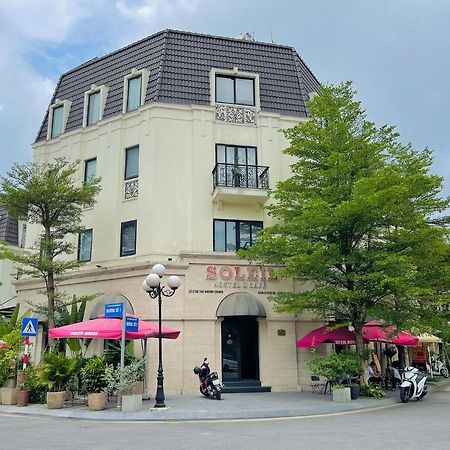 Soleil Hostel Hue Exterior photo